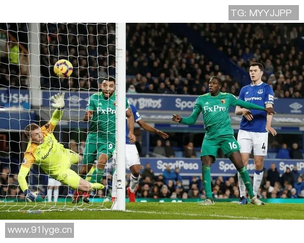 英超中游球队：分析英超中游球队的竞争力与赛季表现